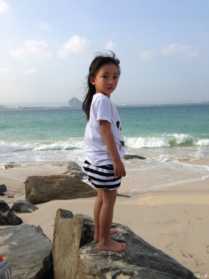 代怀生孩子合法机构婴儿后脸上为什么长痘痘呢（专家解读试管移植后长痘什么原因）